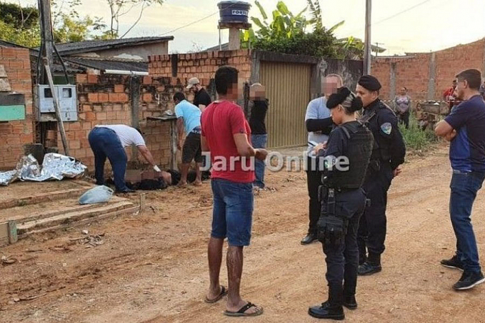 JARU - Homem é assassinado a golpes de faca no Jardim dos Estados - News Rondônia