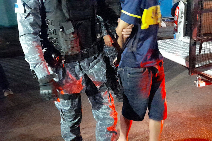 INFRATOR: Adolescente é apreendido com pedra de crack, e rádio comunicador no bairro Nacional - News Rondônia