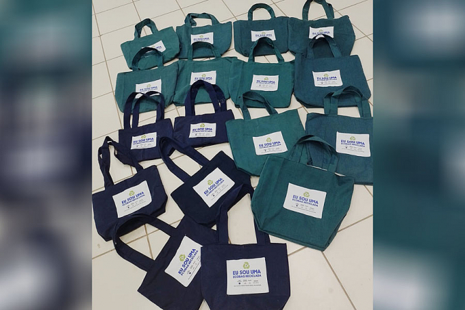 Uniforme dos colaboradores da JIRAU ENERGIA que seriam descartados viram ecobags - News Rondônia