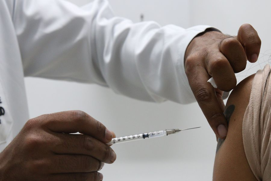 Brasil tem 33,9 mil novos casos e 100 óbitos por covid-19 - News Rondônia