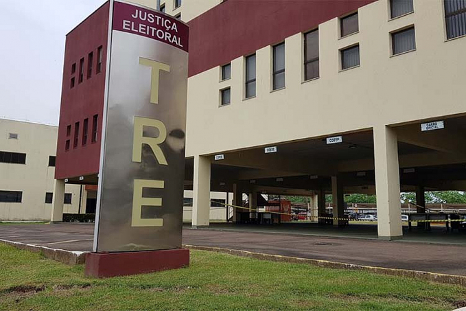 Justiça Eleitoral determina a retirada da propaganda eleitoral de Marcos Rogério dos canteiros centrais das vias públicas de Porto Velho - News Rondônia