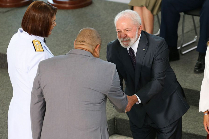 Marinha promove primeira mulher negra a oficial-general - News Rondônia