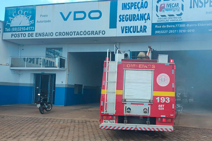 Bombeiros agem rápido e evitam incêndio em empresa na zona sul - News Rondônia