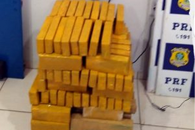 Polícia apreende quase 90 quilos de maconha em Vilhena - News Rondônia