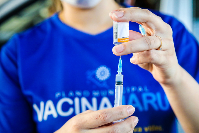 Campanha de vacinação com dose de reforço bivalente contra a Covid-19 continua nas unidades de saúde em Jaru - News Rondônia