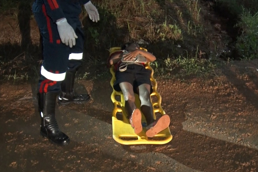 Mulher é agredida a socos pelo marido e deixada caída na rua - News Rondônia
