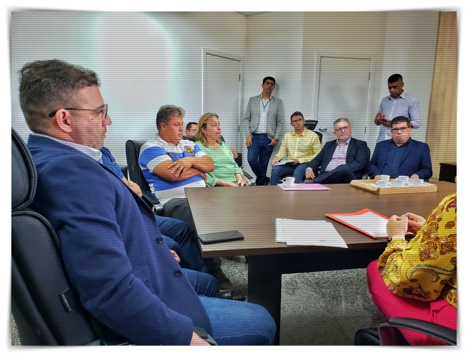 Deputado Ribeiro do Sinpol defende servidores e delibera pautas em reunião com representantes sindicais - News Rondônia