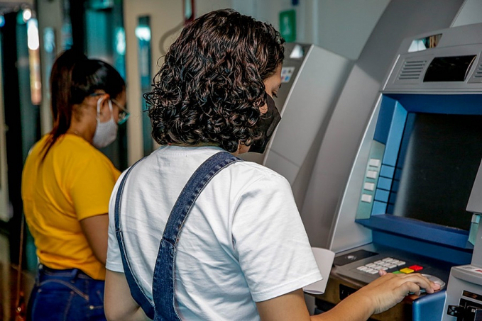 Governo de Rondônia antecipa para o dia 28 pagamento dos servidores - News Rondônia