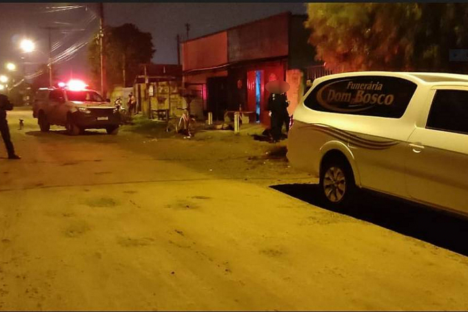 Pedreiro morre após levar facada no pescoço, em Vilhena; amigo de bebedeira disse ter visto suposto assassino correndo - News Rondônia