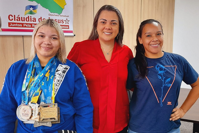 Cláudia de Jesus incentiva atleta de jiu-jitsu que vai competir em São Paulo - News Rondônia
