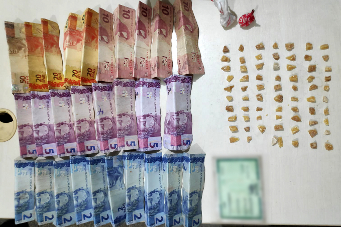 JI-PARANÁ  Policia Militar prende homem comercializando drogas próximo a escola - News Rondônia