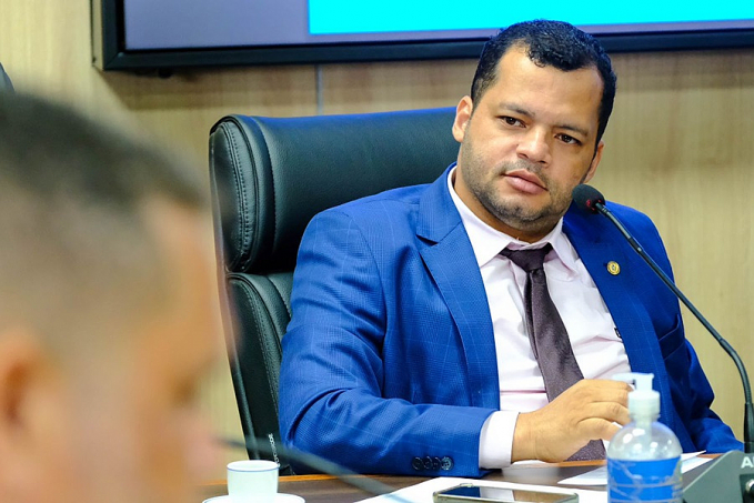 Com empenho de Edevaldo Neves, trabalho de agentes socioeducadores é reconhecido como atividade de risco - News Rondônia