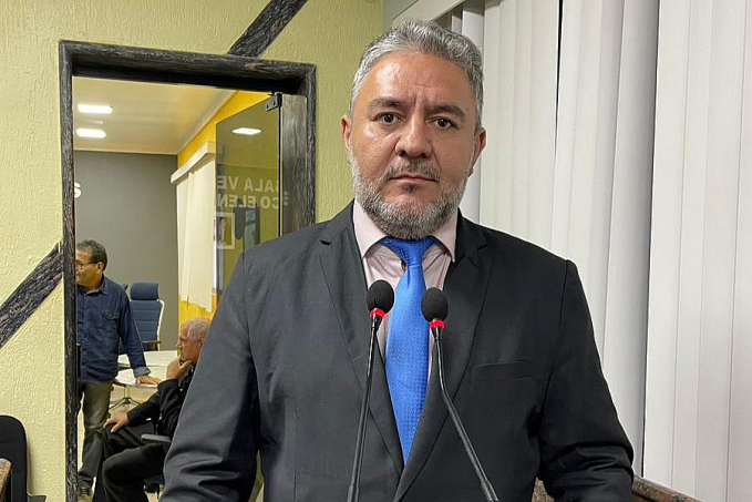 Vereador Everaldo Fogaça homenageia jornalista Waldir Costa com título de Cidadão Honorário - News Rondônia