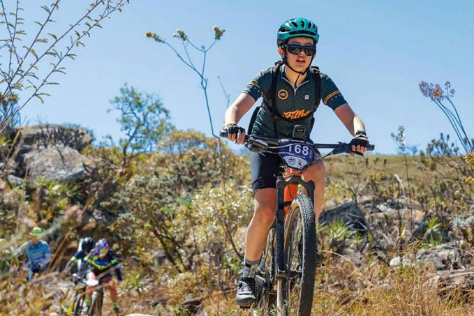 Ciclista vilhenense de apenas 10 anos conclui prova na Serra da Canastra e recebe diploma de 'Criança Mais Bruta do MTB do Brasil' - News Rondônia