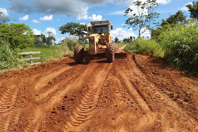 DER executa obras de emergência em trechos da RO-405, sentido Cacaulândia - News Rondônia