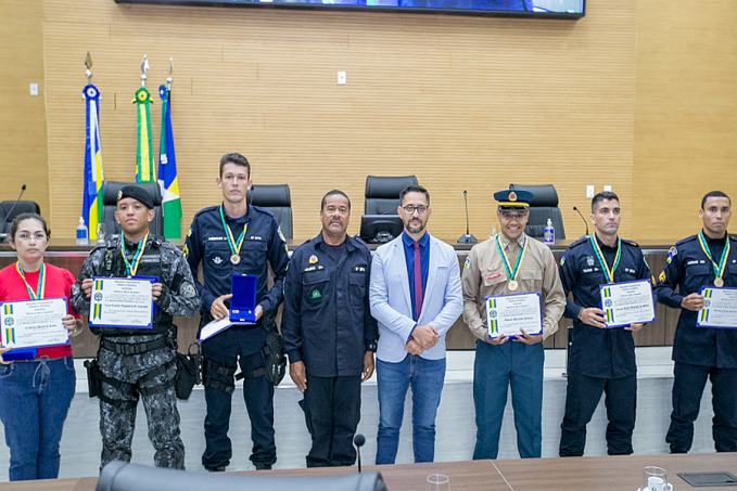 Anderson Pereira preside Sessão Solene para entrega de Medalhas do Mérito Legislativo para membros das Forças de Segurança do Estado - News Rondônia