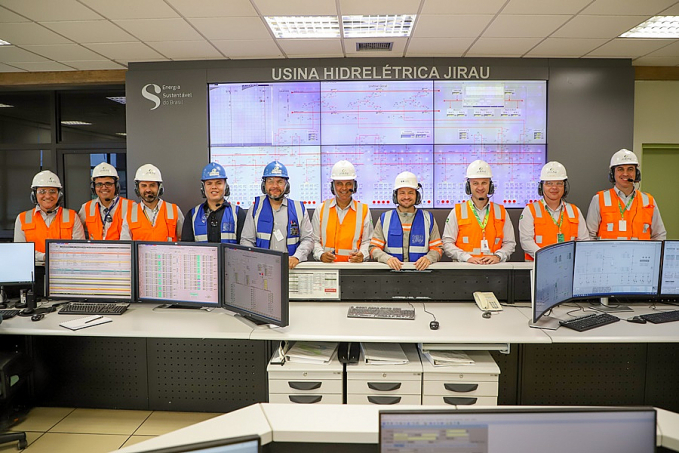 Jirau energia recebe visita de representantes da agência nacional de energia elétrica - News Rondônia