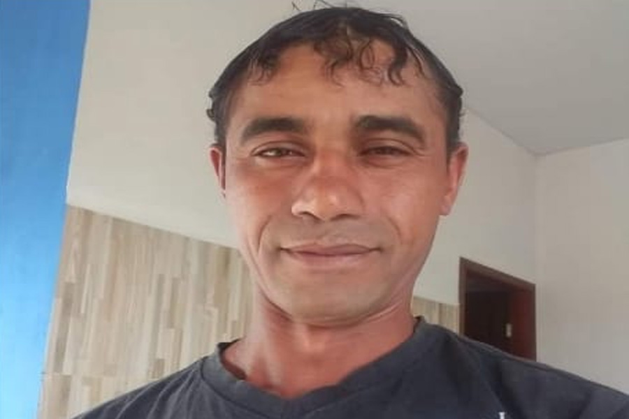 ESPOSA SUSPEITA  Em Alvorada do Oeste, homem é encontrado morto à golpes de faca na porta de casa - News Rondônia