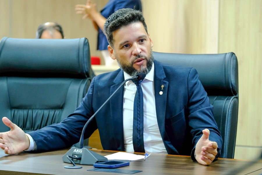 Projeto apresentado pelo deputado Camargo previne ataque a escolas públicas em Rondônia - News Rondônia