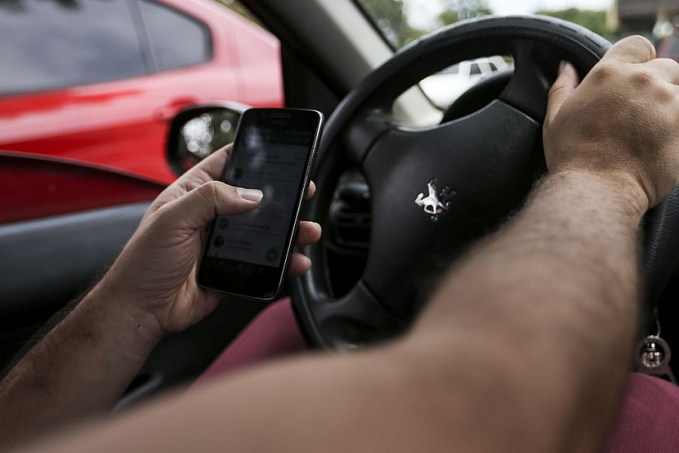 Uso de celular ao volante é atitude que mais incomoda motorista - News Rondônia