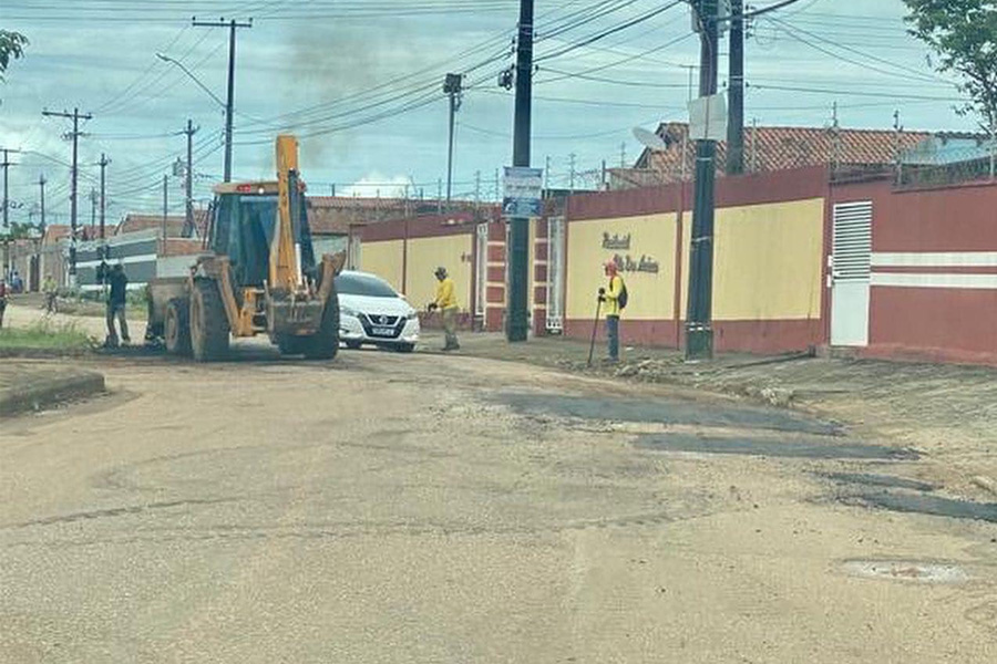 Vereador Raí Ferreira tem pedido de providência atendido para serviço de Tapa Buraco no Bairro Novo Horizonte - News Rondônia