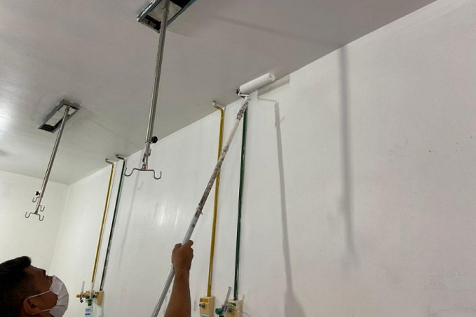 Pinturas e reparos são realizados no Pronto Socorro João Paulo ll e Hospital de Base Ary Pinheiro - News Rondônia