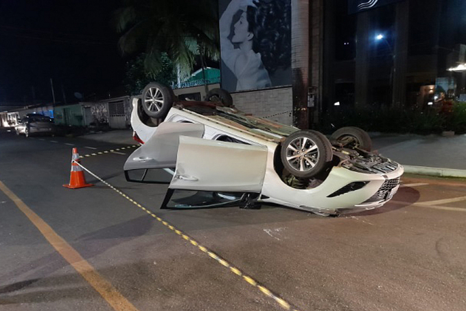 GRAVE - Motorista é internada no João Paulo II após capotamento em Porto Velho - News Rondônia