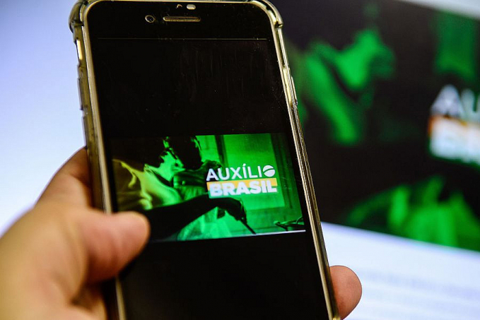 Auxílio Brasil é pago a beneficiários com NIS de final 4 - News Rondônia