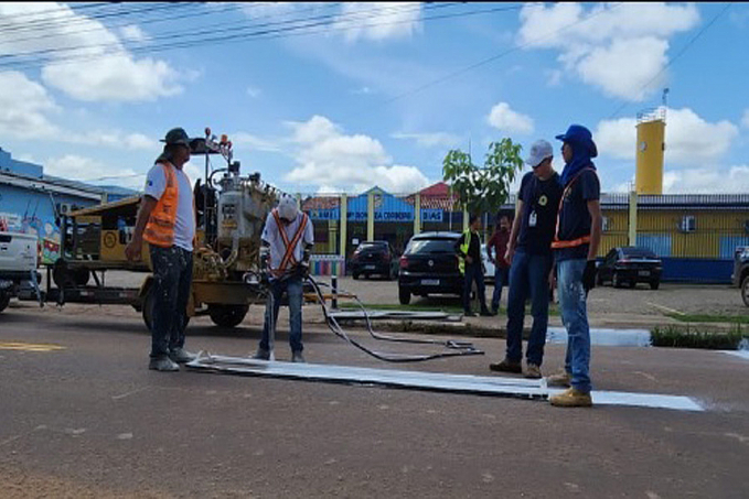 Vereador Isaque Machado tem pedido atendido para serviço de faixa de pedestre e sinalização de via - News Rondônia