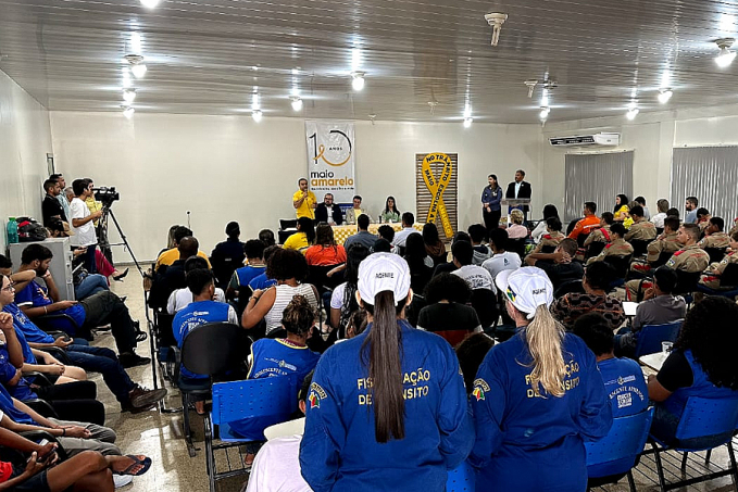 Simulação de sinistro é destaque em mobilização do Detran no Movimento Maio Amarelo, em Ariquemes - News Rondônia