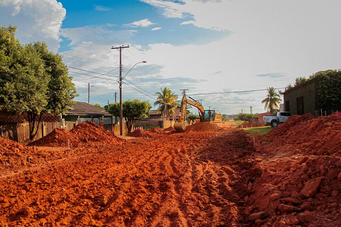 Obras de pavimentação do Tchau Poeira iniciam em Cerejeiras - News Rondônia