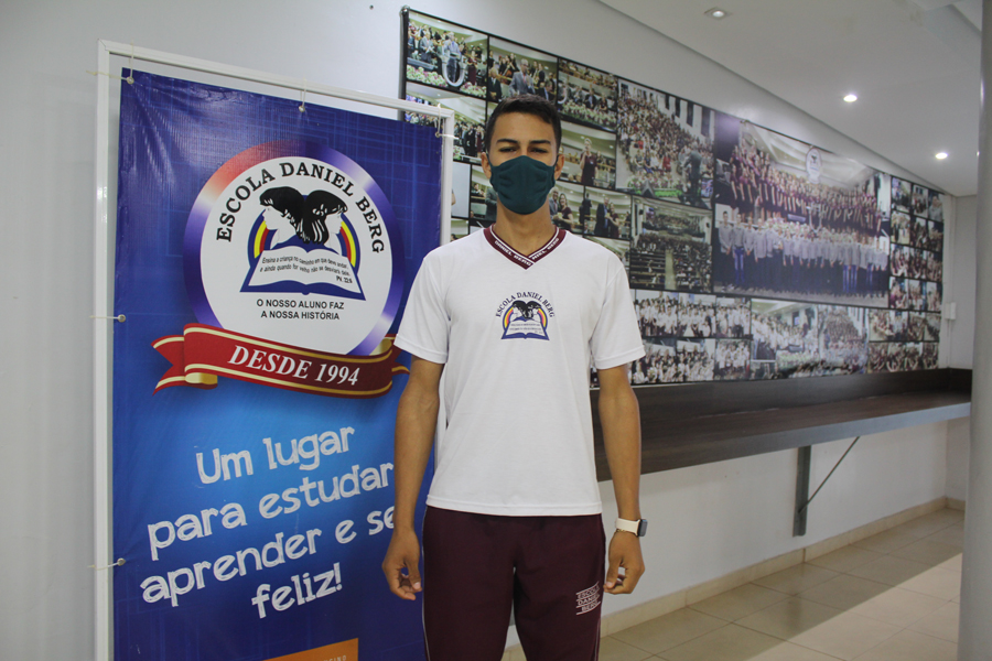 Aluno da Escola Daniel Berg representará Rondônia em competição nacional de atletismo - News Rondônia