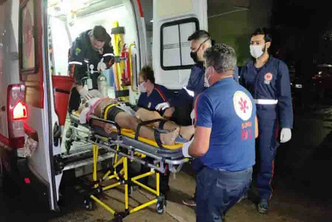 TENTATIVA - Adolescente tem casa invadida e quase é morta por cinco bandidos - News Rondônia