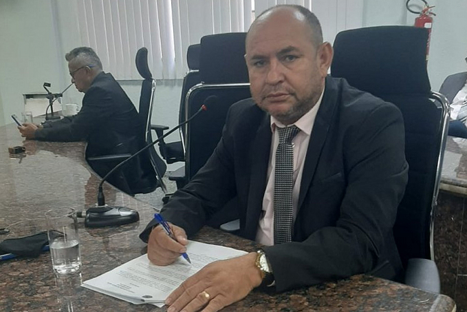 Aprovação do projeto que autoriza implantação de tecnologia 5G em Porto Velho teve apoio do Vereador Professor Léo - News Rondônia