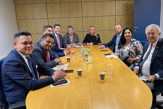 Ieda Chaves fortalece apelo por ampliação da rede móvel em distritos de Porto Velho na Anatel - News Rondônia