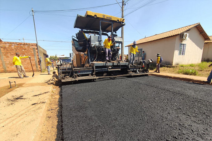 Serviço de recapeamento nas ruas do residencial Cristal da Calama é iniciado - News Rondônia