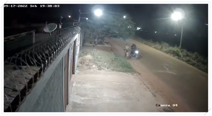 Bandidos são filmados assaltando uma ciclista; crime aconteceu em Guajará-Mirim - News Rondônia