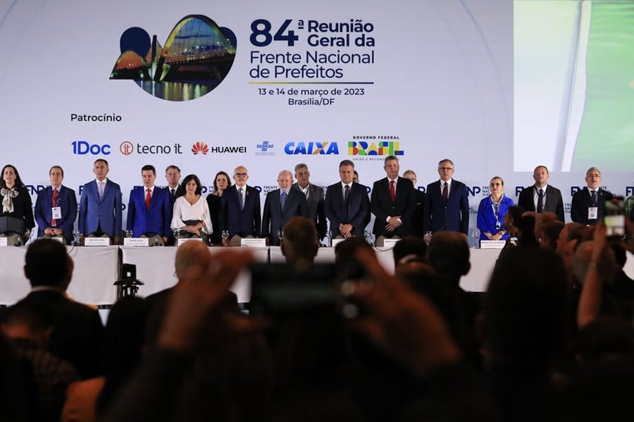 Lula quer banco público emprestando para obras em municípios - News Rondônia