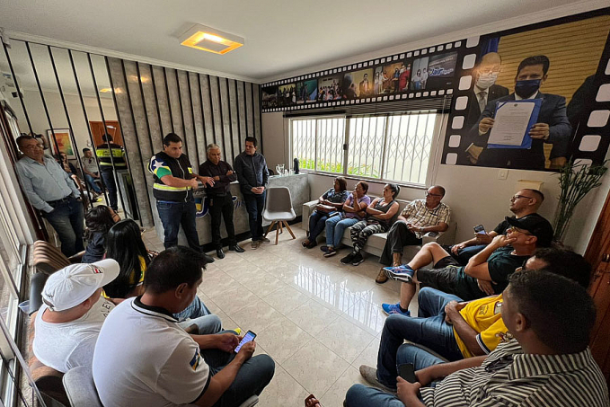 Trabalhadores do transporte escolar recebem apoio do deputado Jair Montes - News Rondônia