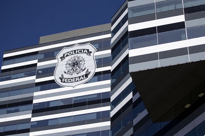 Ex-ajudante de ordens de Bolsonaro chega à PF para depor - News Rondônia