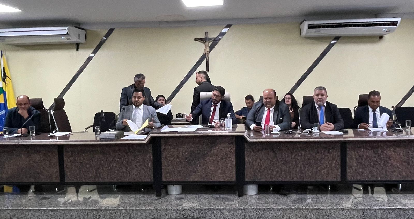 Vereadores aprovam requerimento pedindo revogação da Lei que reajustou IPTU de contribuintes de Porto Velho - News Rondônia