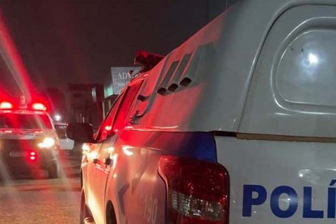 GUERRA DE FACÇÕES: Membro do CV tem casa atacada a tiros por rivais na zona leste - News Rondônia