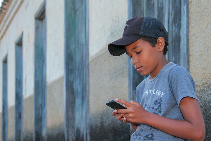 Programa Internet Brasil vai beneficiar 700 mil estudantes de baixa renda - News Rondônia