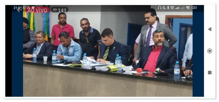 EXCLUSIVO  vereadores de Guajará-Mirim cassam mandato de Rivan Eguez e depois vão comemorar na casa 'do prefeito' - News Rondônia