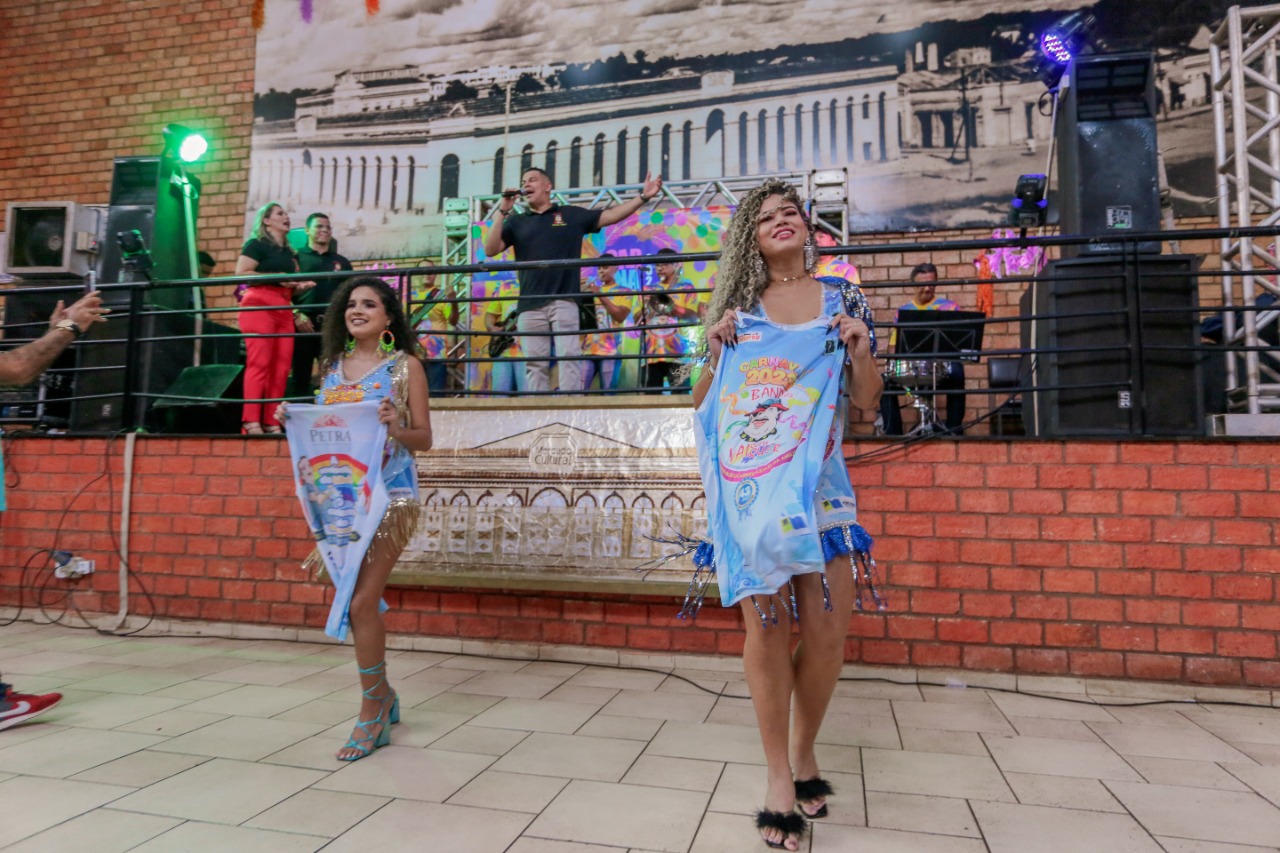 CORRE QUE AINDA TEM - Camisas da Banda do Vai Quem Quer já estão no 2º lote - News Rondônia