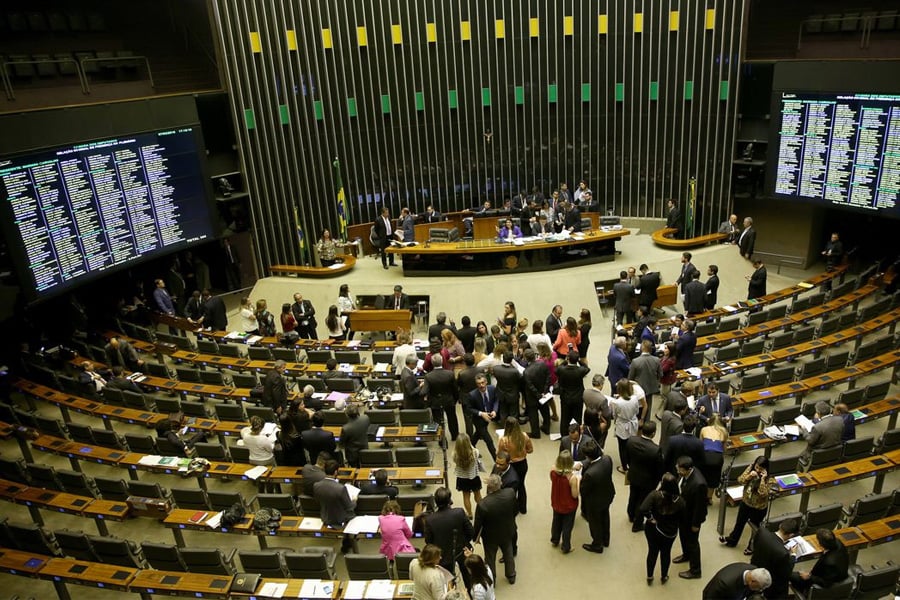 Estudo mostra como as parlamentares são ofendidas nas redes sociais - News Rondônia
