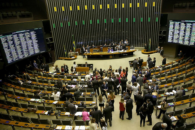 Estudo mostra como as parlamentares são ofendidas nas redes sociais - News Rondônia