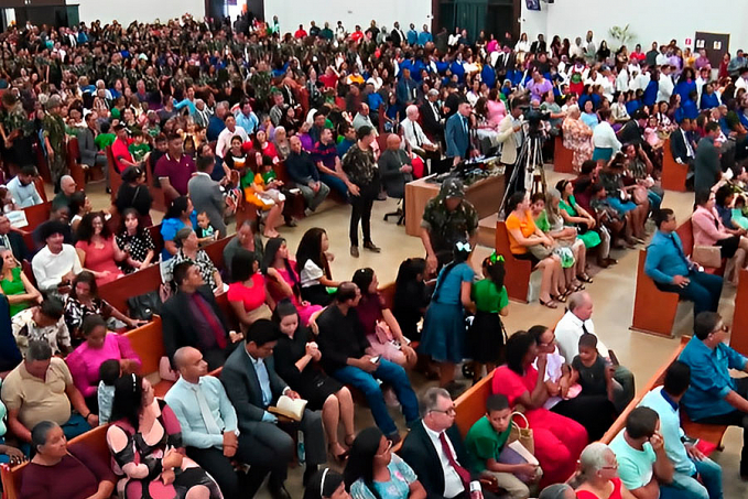 Cristiane Lopes marca presença no centésimo primeiro aniversário da Igreja Assembleia de Deus em Rondônia - News Rondônia