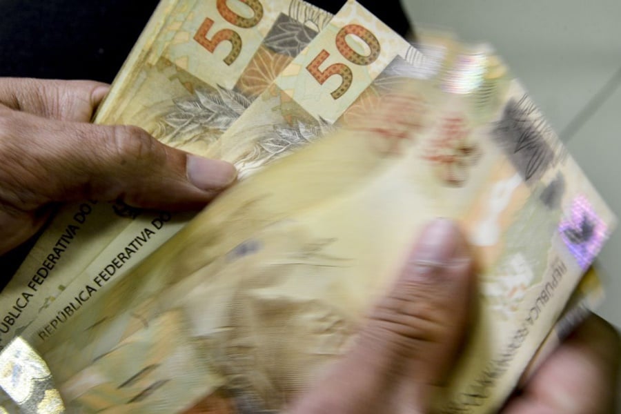 Mais 1,4 mi de pessoas poderão sacar abono salarial a partir de abril - News Rondônia