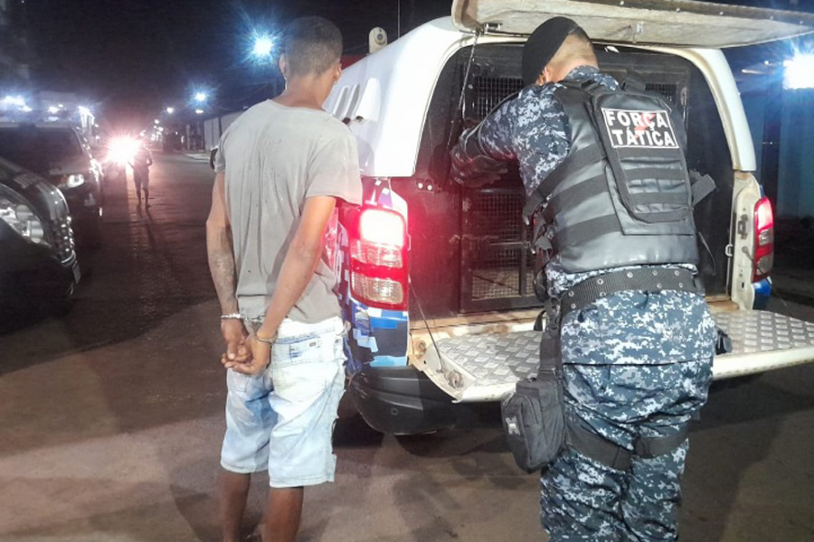 CRIMINALIDADE - Suspeito é preso com arma, celular e moto roubados a caminho do Orgulho - News Rondônia